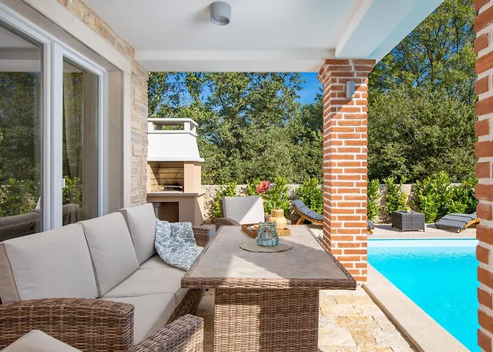 Holiday home Romantic With Pool, Surrounded By Nature - Id 2507 - By Traveler Tourist Agency Krk