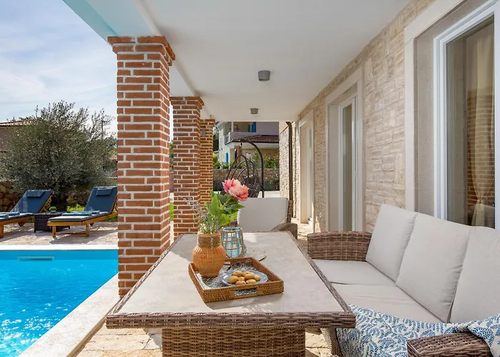 Romantic With Pool, Surrounded By Nature - Id 2507 - By Traveler Tourist Agency Krk Holiday home *