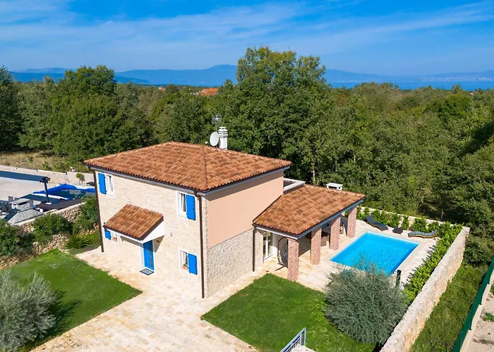 Romantic With Pool, Surrounded By Nature - Id 2507 - By Traveler Tourist Agency Krk Barusic