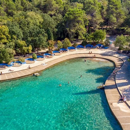Romantic With Pool, Surrounded By Nature - Id 2507 - By Traveler Tourist Agency Krk Barusic