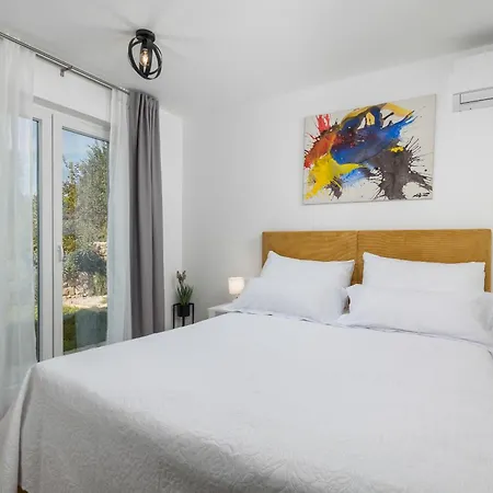 Σπίτι διακοπών Romantic With Pool, Surrounded By Nature - Id 2507 - By Traveler Tourist Agency Krk *