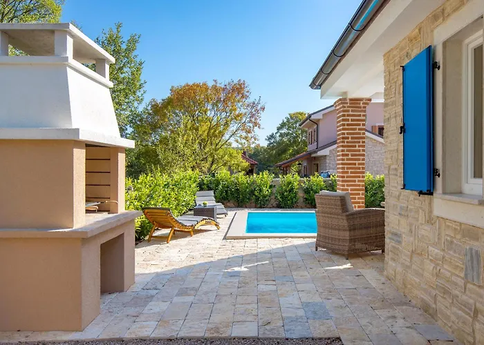 Σπίτι διακοπών Romantic With Pool, Surrounded By Nature - Id 2507 - By Traveler Tourist Agency Krk