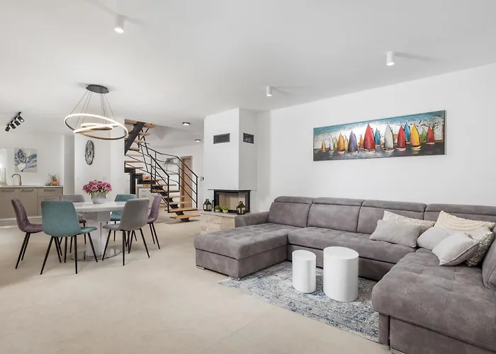 Romantic With Pool, Surrounded By Nature - Id 2507 - By Traveler Tourist Agency Krk Barusic