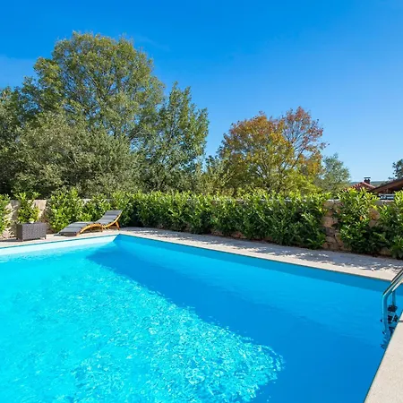 Romantic With Pool, Surrounded By Nature - Id 2507 - By Traveler Tourist Agency Krk Ferienhaus