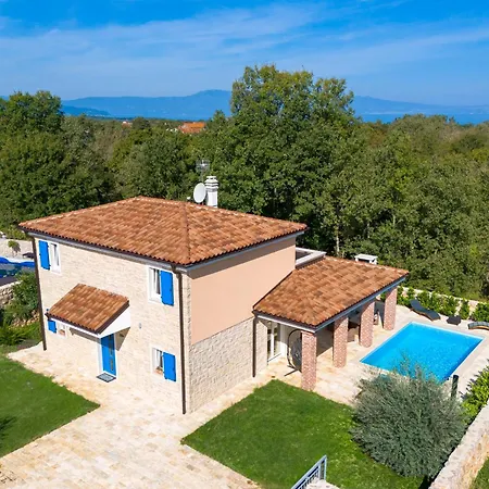 Romantic With Pool, Surrounded By Nature - Id 2507 - By Traveler Tourist Agency Krk Barusic